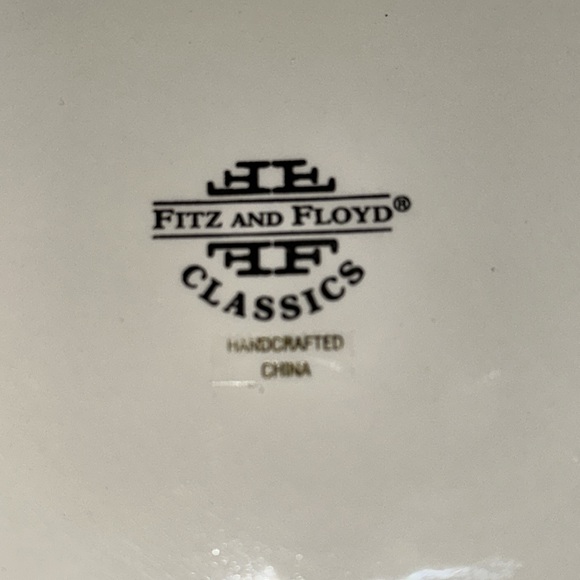 Fitz & Floyd Classics 12" Pedestal Cake/Dessert Stand. Venezia Pattern - Picture 6 of 6